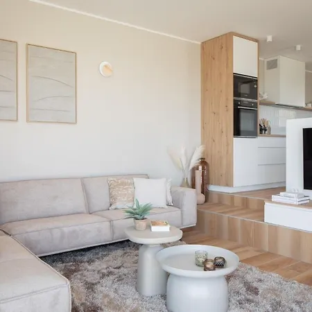 Ferienhaus Mit Privatpool Fur 8 Personen Ca 190 Qm In Rogoznicko, Dalmatien Norddalmatien *